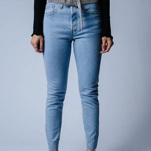 Levi's 501 Skinny in Tango Talks